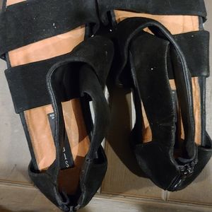 Steve Madden black